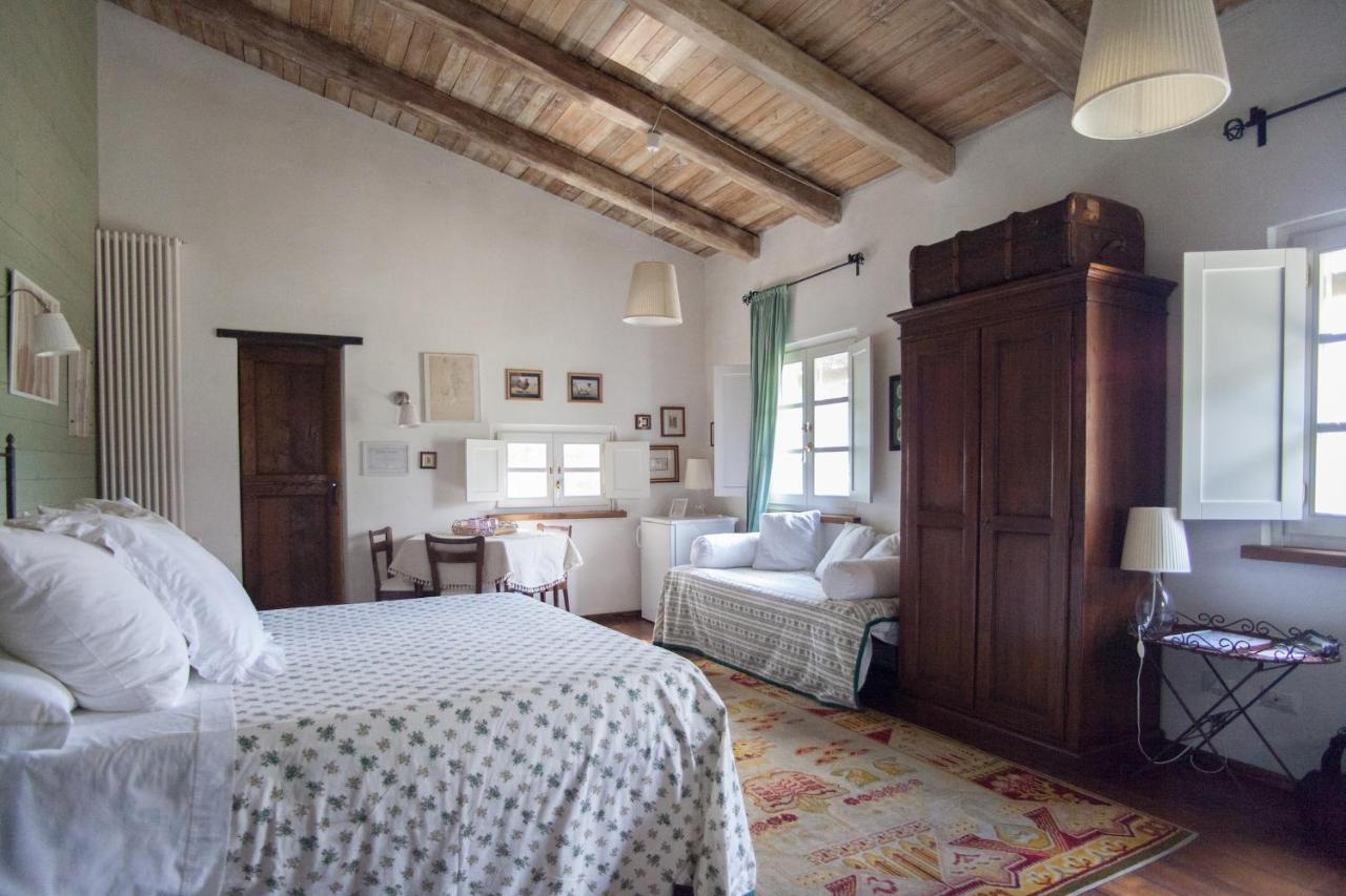 Podere Delle Rose Torre San Severo Εξωτερικό φωτογραφία
